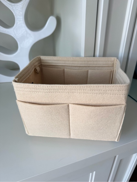 Handbags - Felt Light Beige Bag Purse Insert Organizer 8.5 X 7 X 6 Inches Like New